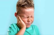 أسباب ألم الأذن عند الأطفال وطرق علاجها