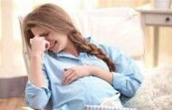 أسباب معاناة الحامل من التقلبات المزاجية، وطرق للتعامل معها