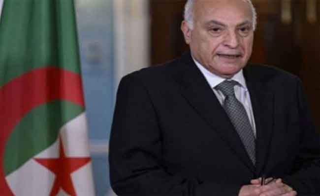 مشاركة عطاف في مؤتمر رؤساء دول وحكومات الاتحاد الإفريقي ممثلا لرئيس الجمهورية