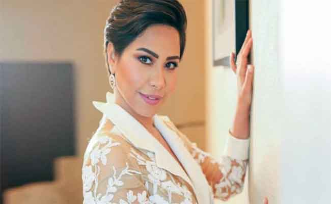 شيرين عبد الوهاب تتصدر الترند بـ”الدهب”…