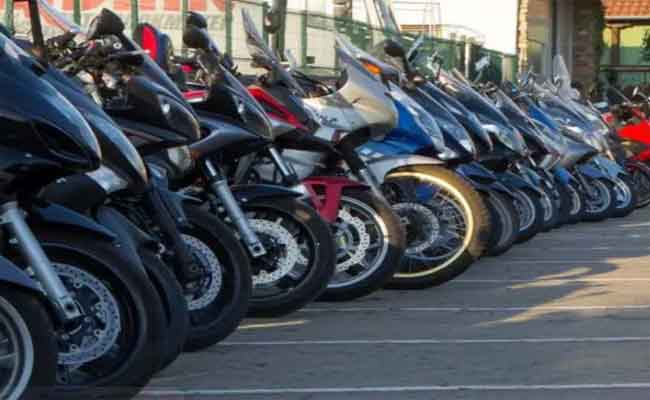 تفكيك شبكة إجرامية دولية تحترف تهريب الدراجات النارية مفككة بمستغانم