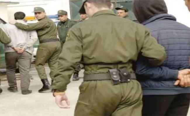 تفكيك عصابة إجرامية تحترف سرقة المنازل ببغلية ببومرداس