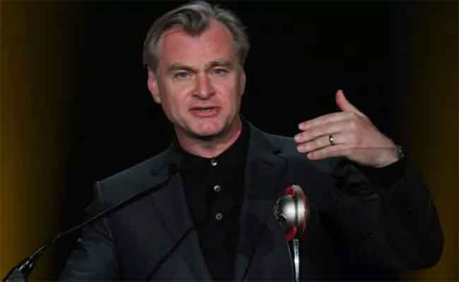 كريستوفر نولان وزوجته إيما سيحصلان على لقب “فارس” و”سيدة