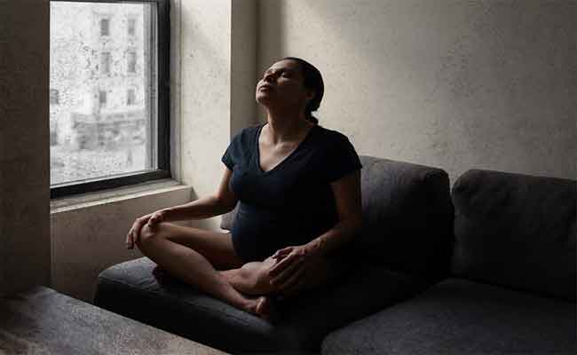 الاكتئاب غير النمطي…اكتشفي أعراضه وعلاجاته