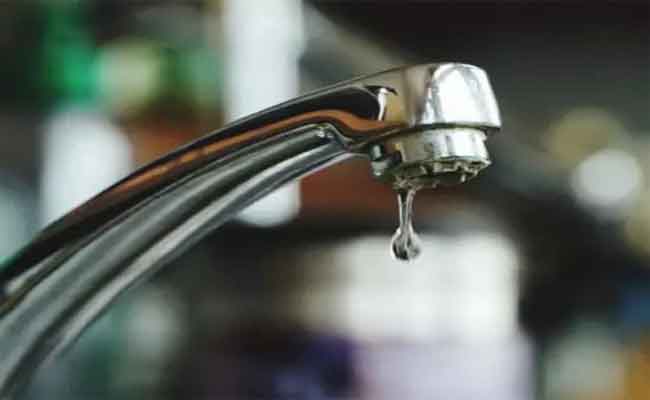 انقطاع التزود بالماء على 17 بلدية بالبويرة