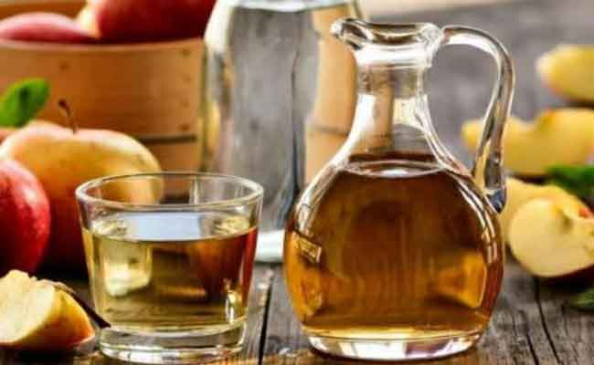تشربين خل التفاح لخسارة الوزن؟…إليك هذا التحذير