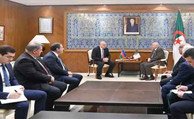 أذربيجان تأمل في إضفاء ديناميكية جديدة على التعاون الثنائي مع الجزائر لترقيته إلى أعلى المستويات