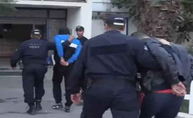 تفكيك عصابة إجرامية تحترف سرقة المنازل بالشلف