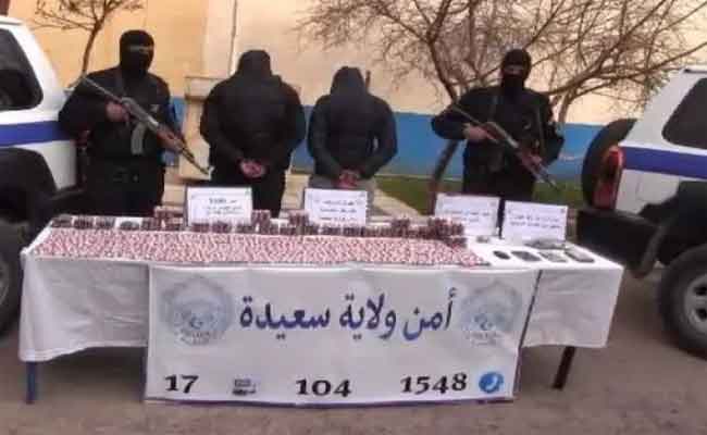 توقيف شخصين متلبسين بـ5100 قرص مهلوس بسعيدة