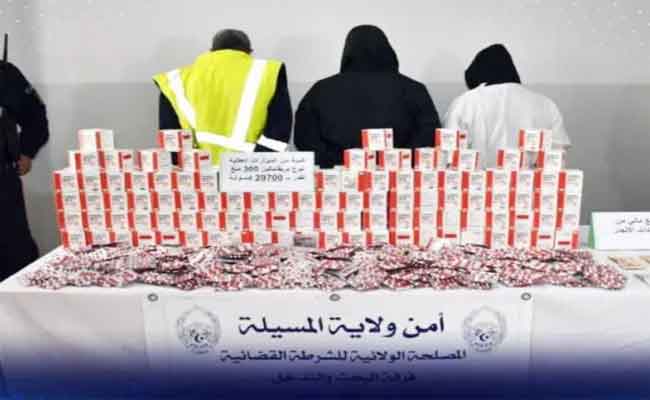 توقيف شبكة إجرامية متلبسة بقرابة 30 ألف كبسولة مهلوسة بالمسيلة