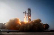 انطلاق الصاروخ ستارشيب في رحلته التجريبية الثالثة
