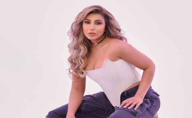 أروى تطلق أغنية “من عاب ابتلا” مع الموسيقار طلال احتفالاً بعيد الفطر…