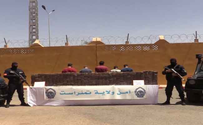 الإطاحة بعصابة إجرامية متلبسة بأزيد من قنطارين من المخدرات بتمنراست