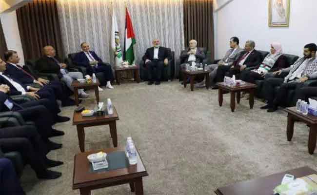 استقبال هنية وفدا جزائريا بإسطنبول