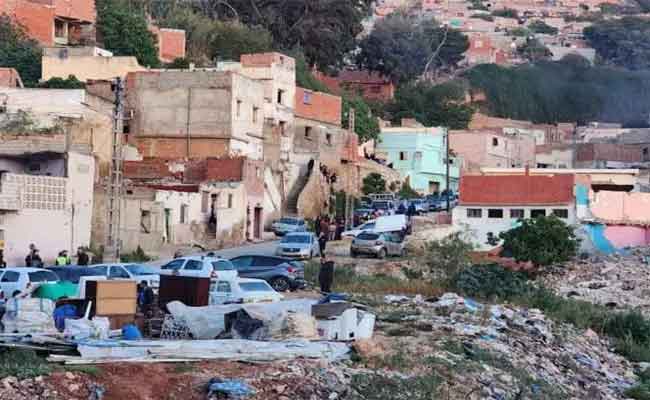 استفادة 883 عائلة من سكنات لائقة بوهران