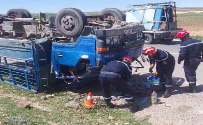 اصطدام بين شاحنة وسيارة أجرة يخلف 8 مصابين بتيارات