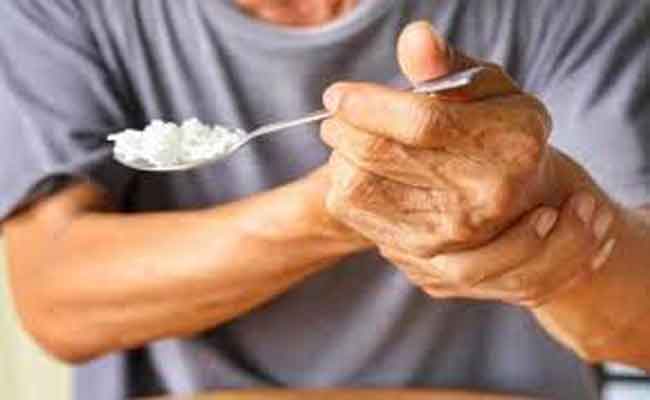 كل ما تريد معرفته عن مرض باركنسون في يومه العالمي