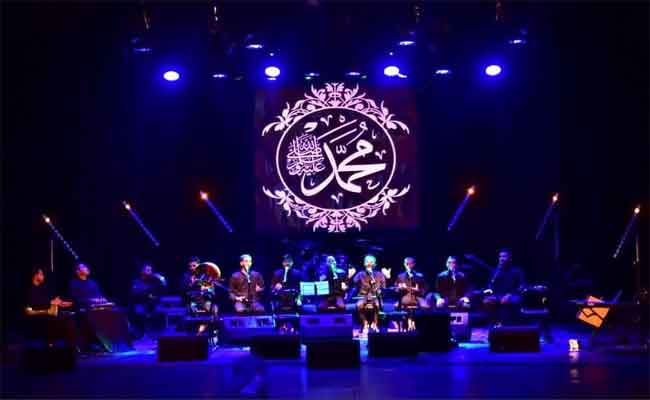 اختتام الطبعة العاشرة للمهرجان الدولي للإنشاد في الجزائر…