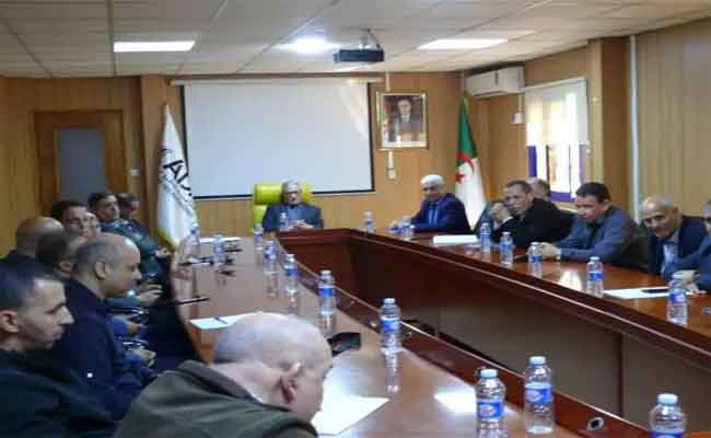 تنصيب مدير عام جديد للجزائرية للطرق السيارة