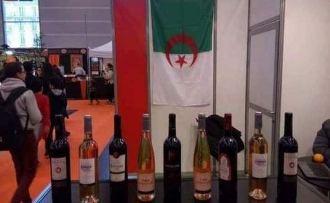الشعب الجزائري يطالب السكير تبون بحصته من الخمر والويسكي الفاخر عوض الماء المفقود