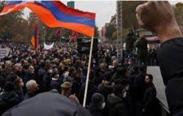 الشرطة الأرمينية تعتقل عشرات المحتجين على اتفاق سلام مع أذربيجان