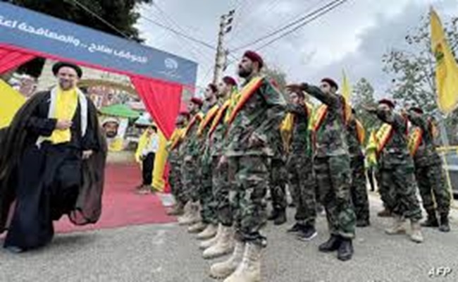 سياسي سوداني: قوات كوماندوز إيرانية تدرب جيش البرهان