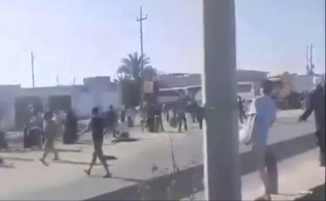 شاحنة تدهس عشرات التلاميذ أمام مدرسة جنوبي العراق