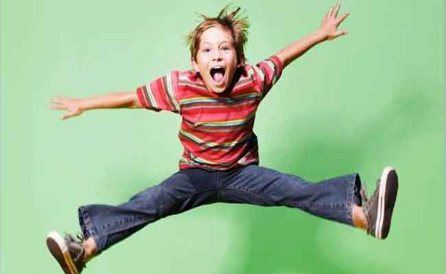 اندفاعات الطفل وكثرة حركته دليل ذكاء أم فرط حركي