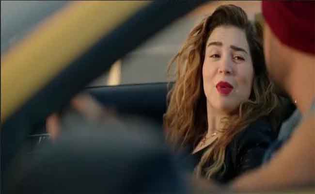 مي عز الدين في انتظار المواهب…مسابقة خاصة لتقليد مشهدها مع محمد عادل إمام