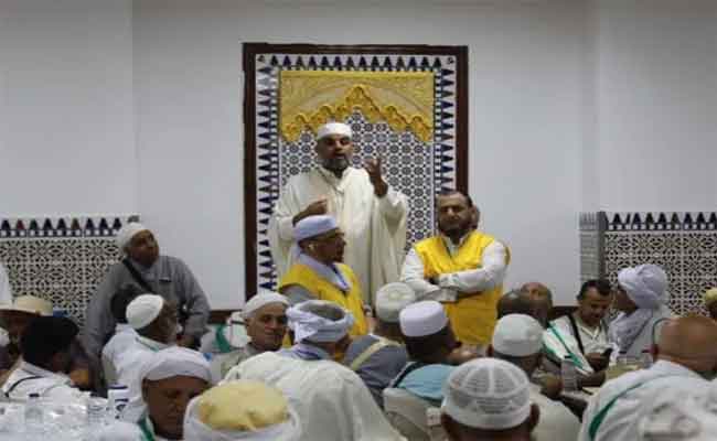 مواكبة الحجاج الجزائريين بالبقاع المقدسة بـ8 أطنان من الأدوية