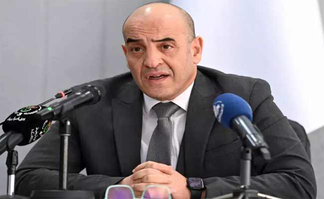 زهانة يطالب بإعادة التفكير في كيفية استغلال واستخدام الأنظمة الرقمية في قطاع النقل