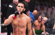 UFC294 إسلام ماخاشيف يهزم فولكانوفسكي ويتوج بطلًا للوزن الخفيف...