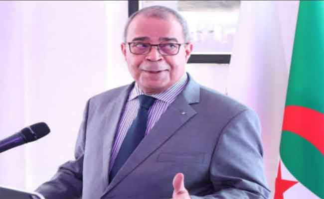 عون يدعو إلى تعزيز التكامل بين القطاع الفلاحي والصناعي لتطوير الصناعات الغذائية