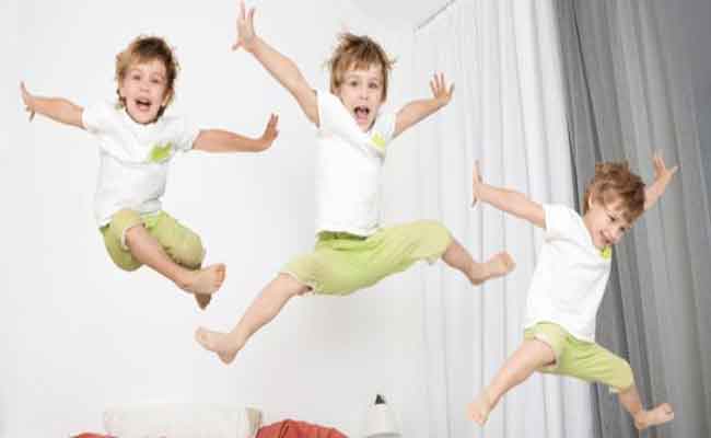 نصائح هامة للتعامل مع الطفل الحركي وطرق احتوائه وتوجيهه