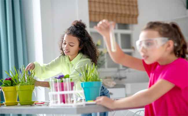 أنشطة الصيف الحارّة للأطفال داخل المنزل في العطلة المدرسية…