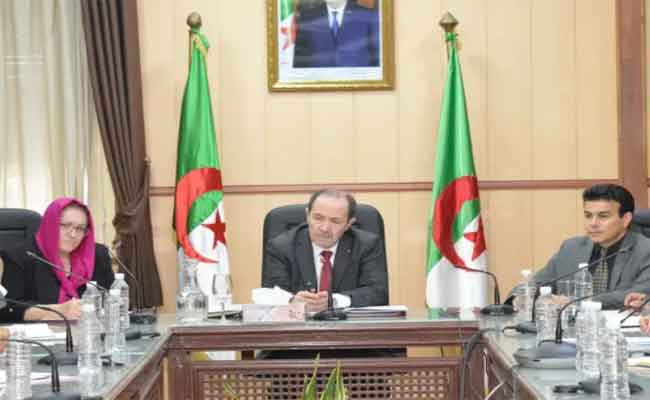 بلعابد يسدي تعليمات وتوجيهات حول مختلف العمليات المرتبطة بامتحان البكالوريا