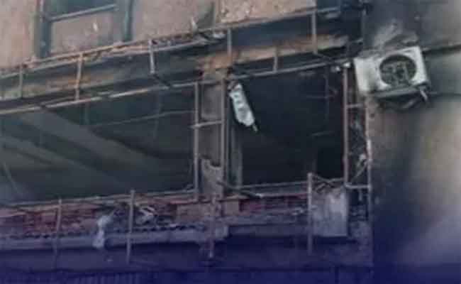 حريق داخل عمارة يخلف 7 مصابين بأم البواقي