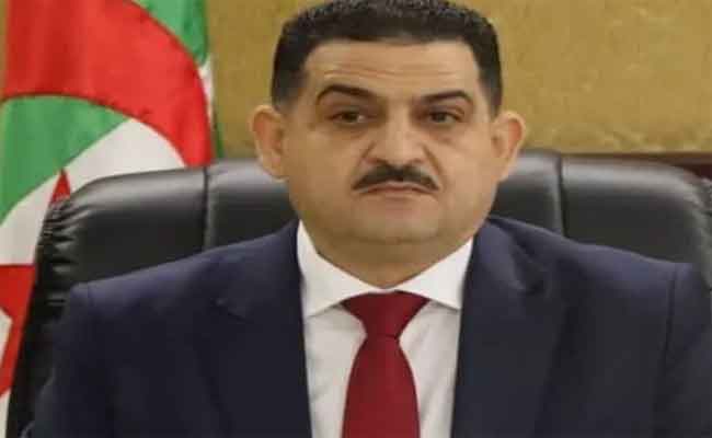 إشراف دربال على وضع حيز الخدمة خط الشط الشرقي بتيارت لتوفير 10 ألاف متر مكعب من المياه يوميا