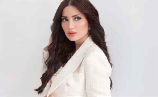 رحلات نسرين طافش في الصيف…من دبي للمالديف