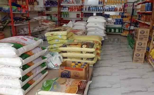 وزارة التجارة تنوه باحترام التجار والمتعاملين الاقتصاديين لنظام المداومة