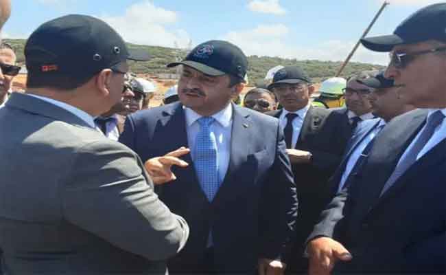 عرقاب يعاين مشروع إنجاز محطة تحلية مياه البحر بالطارف