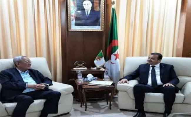 عرقاب يستقبل رئيس مجمع “ليون” الماليزي