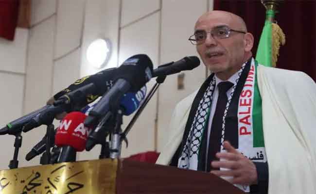 حساني مرشح حمس يودع ملف ترشحه بمقر سلطة الانتخابات