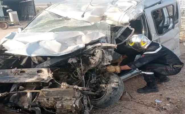 مجزرة مرورية تخلف ثلاث قتلى و18 مصابا  بإليزي