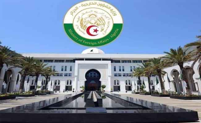 الموافقة على تعيين سفيري الجزائر بغويانا و بنغلاديش