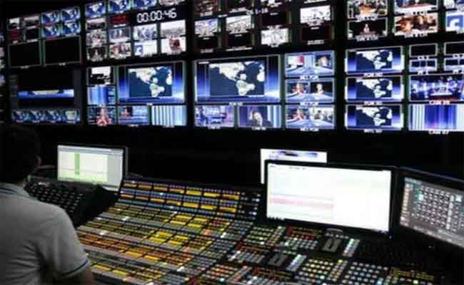 سلطة الانتخابات تصدر قرارا يحدد كيفيات التغطية الإعلامية للمترشحين