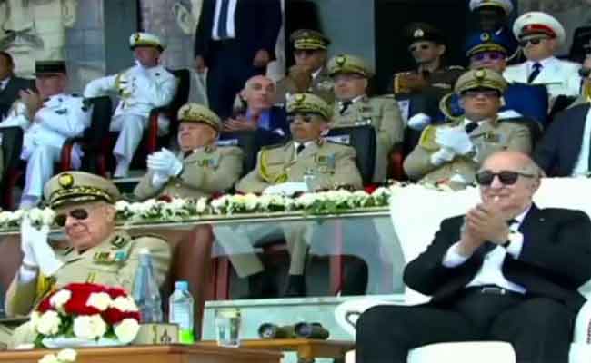 إشراف تبون على تخرج الدفعات بالأكاديمية العسكرية لشرشال