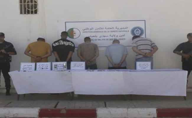 تفكيك شبكة إجرامية تحترف تزوير النقود بسيدي بلعباس