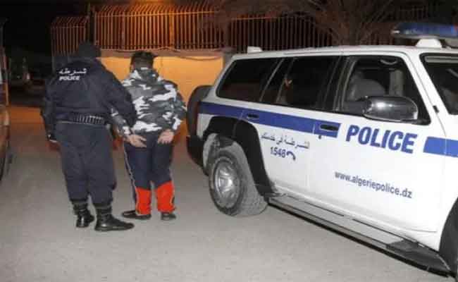 توقيف 6 أشخاص استغلوا مساحات عمومية كحظائر لركن المركبات ببجاية