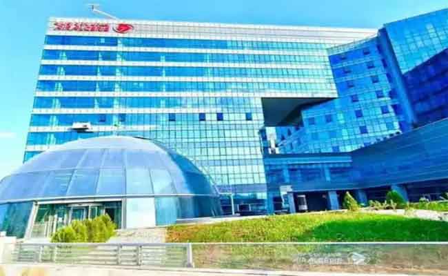 زهانة يشرف على تدشين المقر الجديد لشركة الخطوط الجوية الجزائرية